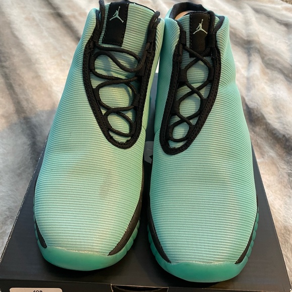 Air Jordan Future - Picture 2 of 3